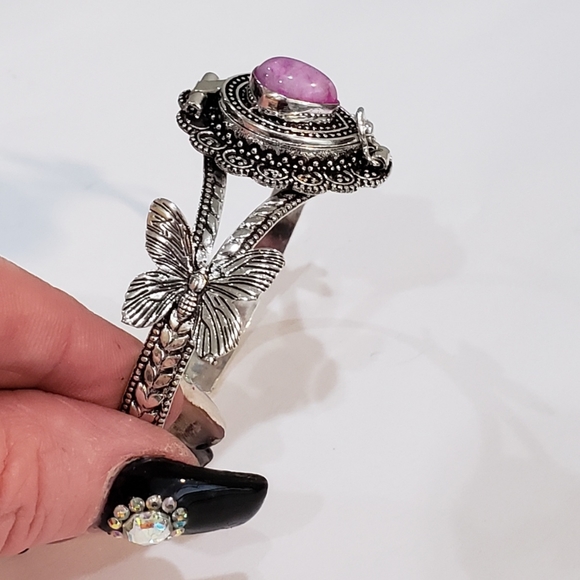 SOLD SOLD SOLD SOLD SOLD SOLD SOLD SOLD - Picture 12 of 16